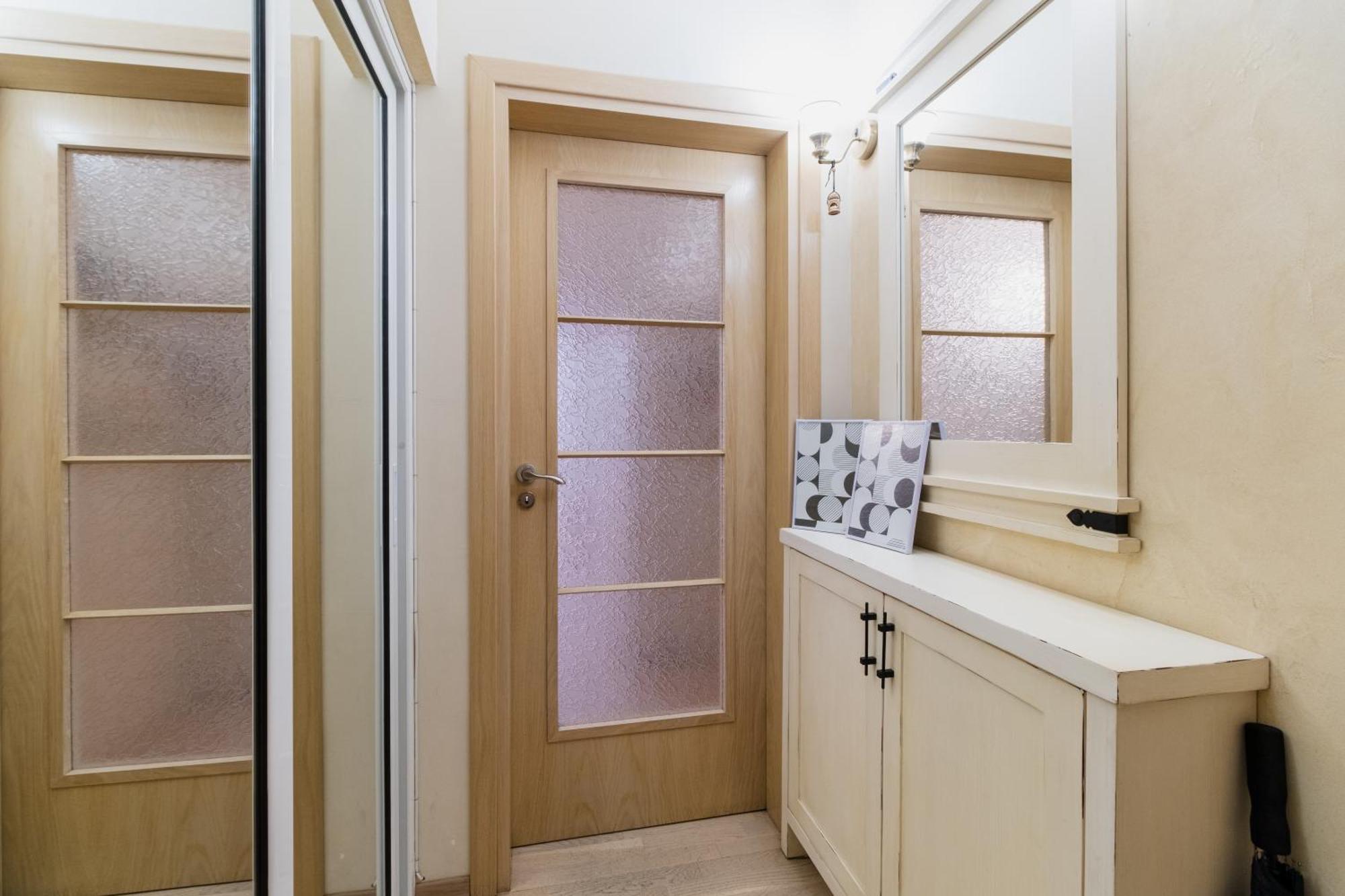 Elegant 1-Bedroom Apartment พลอฟดิฟ ภายนอก รูปภาพ