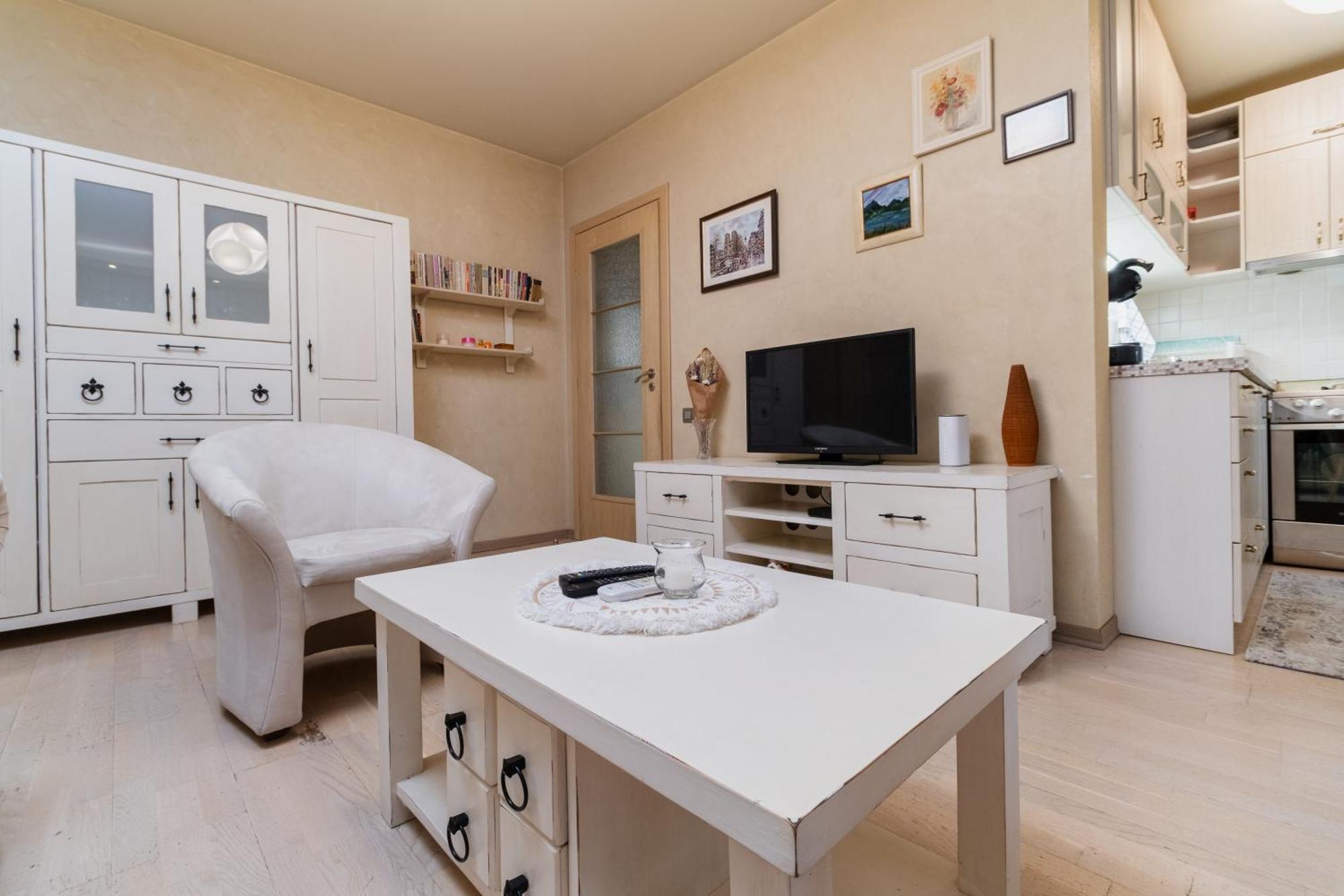 Elegant 1-Bedroom Apartment พลอฟดิฟ ภายนอก รูปภาพ